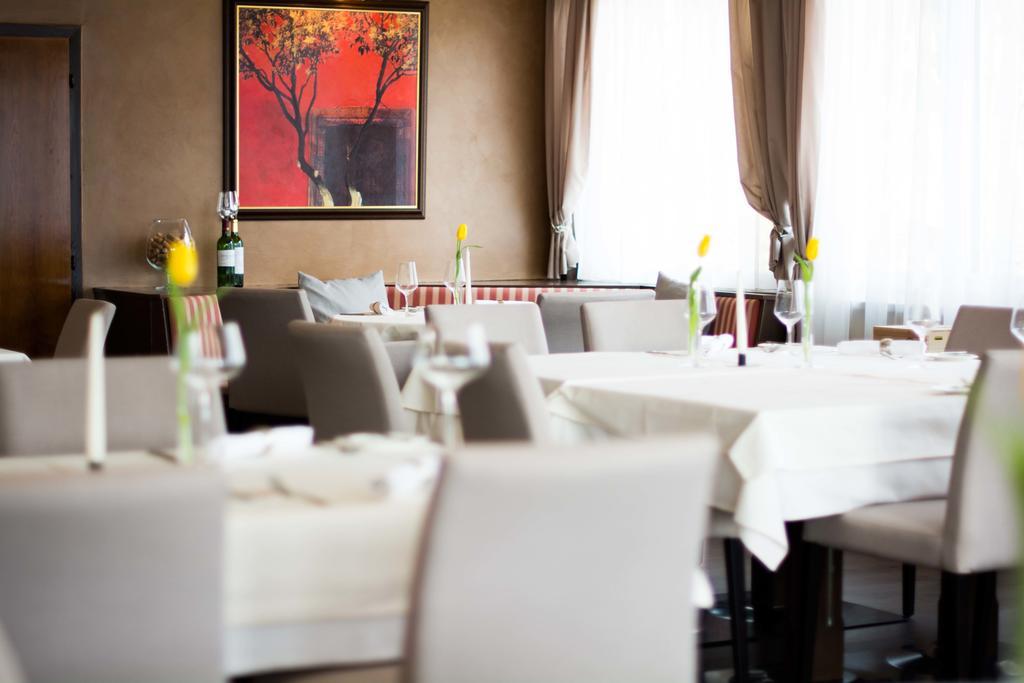 Hotel - Restaurant Soleo Krumpendorf Extérieur photo