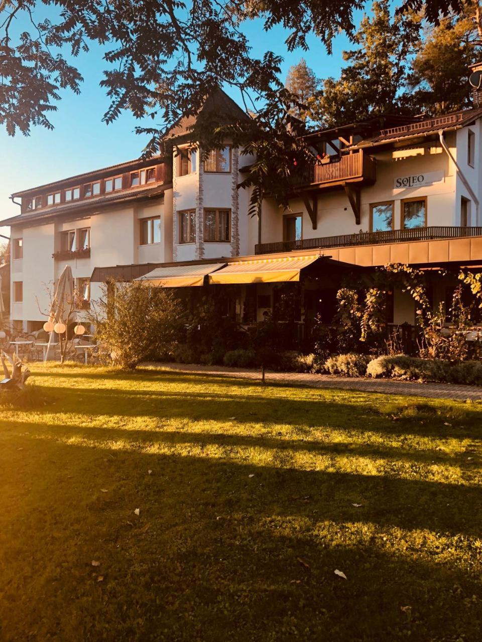 Hotel - Restaurant Soleo Krumpendorf Extérieur photo